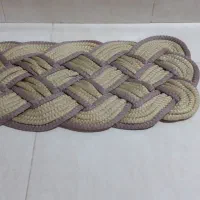 یک عدد پادری سالم و بدون پارگی و زدگی