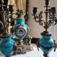 آینه و شمعدان برنجی