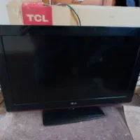 لوازم صوتی تصویریHDmI تلویزیون ۳۲اینچ LCDکره|تلویزیون و پروژکتور|همدان, |دیوار