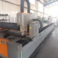 استخدام اپراتور حرفه‌ای لیزر CNC ورق فولادی
