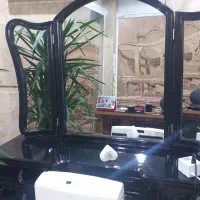 کمد و اینه با میز ارایش