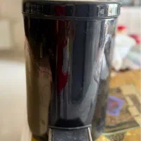 سطل آشغال پدالی