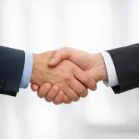 صاحبان کانال ها و پیج ها