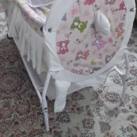 گهواره نوزاد|تخت و صندلی بچه|زنجان, |دیوار