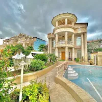 کاخ-ویلای-تمام-فرنیش-با-استخر-چهارفصل-700متری