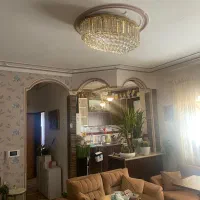 70 متری / 2 خواب / نورگیر