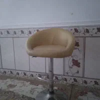 صندلی کمک دار