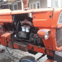 تراکتور رومانی سرحال ۶۲