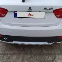 کوییک آراس سفید مشکی