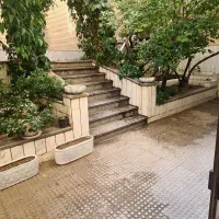 رهن و اجاره آپارتمان135متری سجادیه