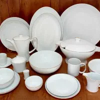 سرویس چینی 18نفره (نو)