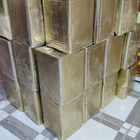عسل نیمه تغذیه گون