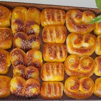 شیرینی تازه و خوشمزه