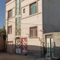 فروش ۲.۵ طبقه آپارتمان