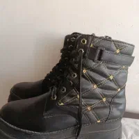 نیم بوت وکتونی در حد نو