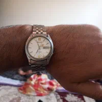 سیکو پنج اصل|ساعت|رشت, لاکانی|دیوار