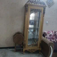 بوفه و  تابلو فرش در حد نو قیمت پایین وباند ساب|بوفه، ویترین، کنسول|محمدشهر, محمدشهر|دیوار