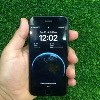 IPHONE SE 2020 128g|موبایل|اراک, |دیوار