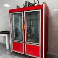 یخچال دو‌درب ویترینی