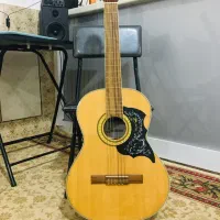 گیتار مدل سانتانا