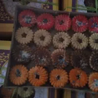 فروش عمده  انواع شیرینی نخودی