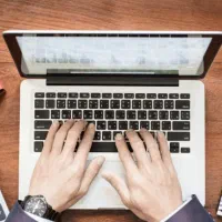 خدمات تایپ،طراحی و ترجمه