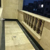 ۱۵۳متر  تراس قابل چیدمان  ۲پارکینگ  (بلوار ۲۴متری)