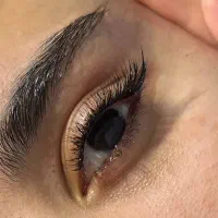 کاشت مژه/انواح خدمات زیبایی