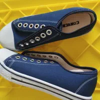 تخفیف ۵۰ درصدی کفش و کتانی