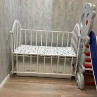 تخت کودک گهواره شو|تخت و صندلی بچه|رشت, گلسار|دیوار