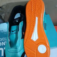 کفش ورزشی فوتبال و فوتسال|کیف، کفش، کمربند|زنجان, |دیوار