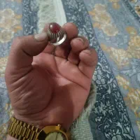 یک عدد انگشتر دو عدد سیم کارت رند