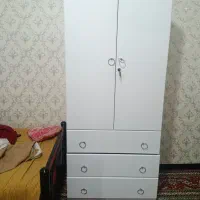 کمد چوبی