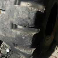 1عدد لاستیک لودر|قطعات یدکی و لوازم جانبی|یزد, |دیوار