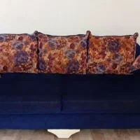 وسایل خانه به فروش می‌رسد