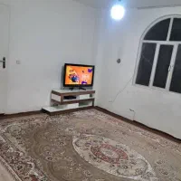 ۳۵ متری/تک واحدی/امام خمینی/زیر قیمت/فوری