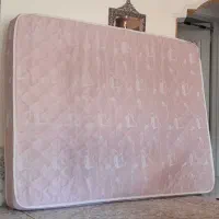 تشک رویال کارکرده سالم (۲۰۰ در ۱۶۰ )