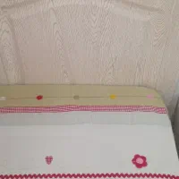 تخت نوزاد باتشک|تخت و صندلی بچه|کرج, باغستان|دیوار