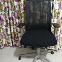 صندلی اداری نیلپر