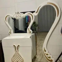 اینه دراور