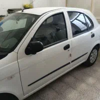 کلکسیونی تک برگ