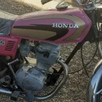 موتور سیکلت مدل ۸۲