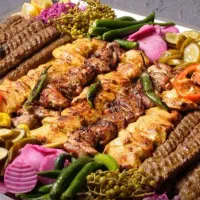 طباخی سفارش انواع غذا بامدیریت اقای صالحی