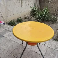 میز فایبر گلاس