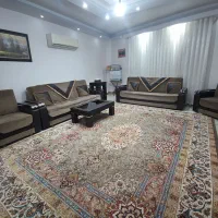 مبل ۱۰ نفره تخت شو فنری همراه میز عسلی