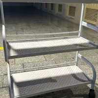 ترولی سالنی|آرایشگاه و سالنهای زیبایی|تهران, جنتآباد مرکزی|دیوار