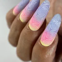 کاشت ناخن ترمیم لمینت ژلپولیش با لاک ژل رایگان|خدمات آرایشگری و زیبایی|رشت, نظری|دیوار