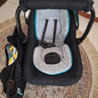 کریر نوزادی کاملا سالم