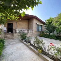 ویـلاباغ ۲۷۰متری اسـتخرداراقـساط یکساله پیش۹۰۰تومن