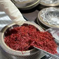 زعفران اصیل قائنات + خوش طعم خوش رنگ+ تضمین کیفیت|خوردنی و آشامیدنی|شیراز, گلدشت معالی‌آباد|دیوار